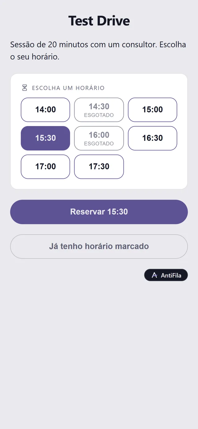 Tela da grade de horários no celular, com as janelas do dia e uma delas escolhida